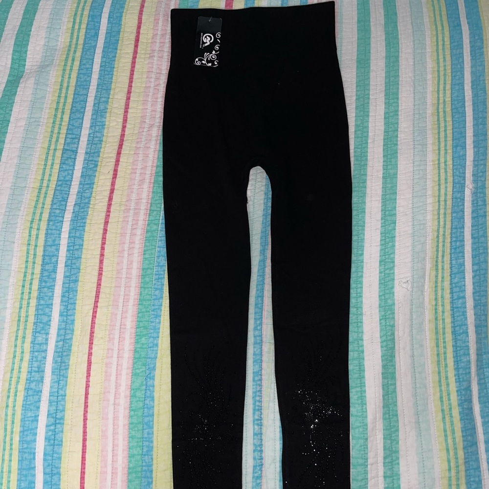Jewel Embroidered Black Legging